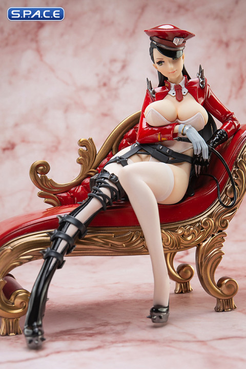 1/7 Scale Officer Vio Statue (red)