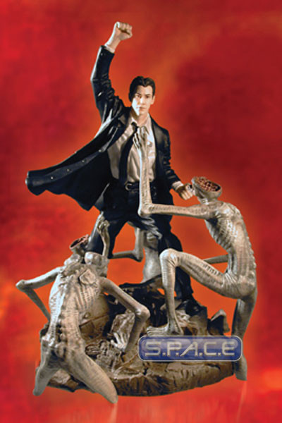 Keanu Reeves as Constantine Movie Statue (Constantine)