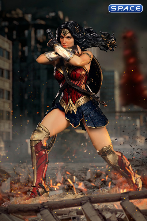 1/10 Scale Wonder Woman Art Scale Statue (Zack Snyders Justice League)