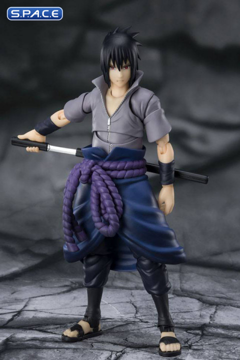 S.H.Figuarts Sasuke Uchiha He who bears all Hatred (Naruto Shippuden)