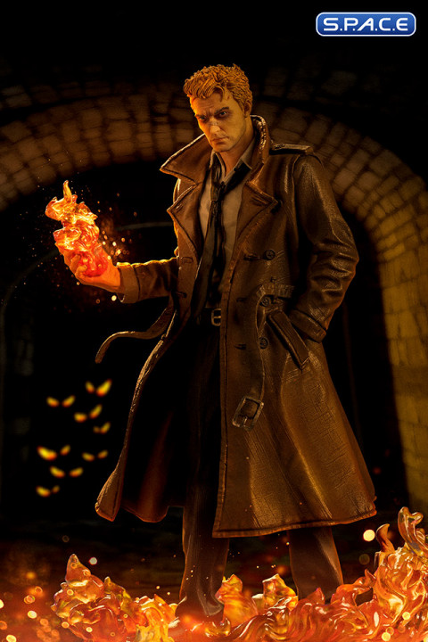 1/10 Scale Constantine Art Scale Statue (DC Comics)