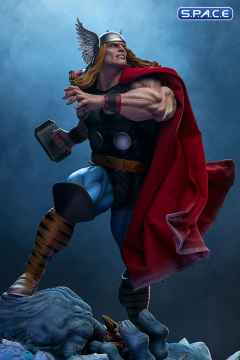 Thor Premium Format Figure (Marvel)