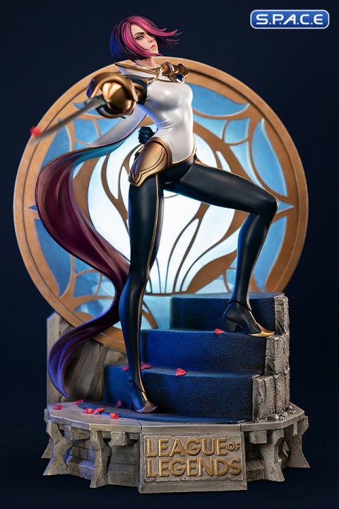 The Grand Duelist Fiora Laurent Statue (League of Legends)