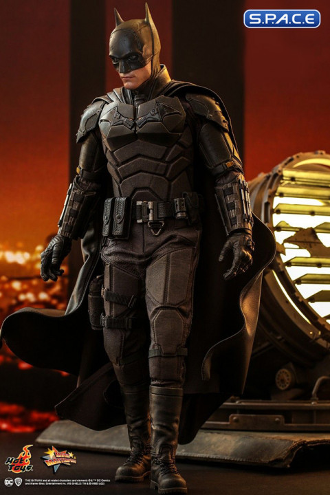 1/6 Scale Batman and Bat-Signal Movie Masterpiece Set MMS641 (The Batman)