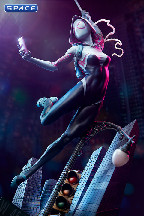 Spider-Gwen Premium Format Figure (Marvel)