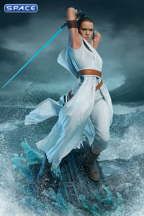 Rey Premium Format Figure (Star Wars - The Rise of Skywalker)