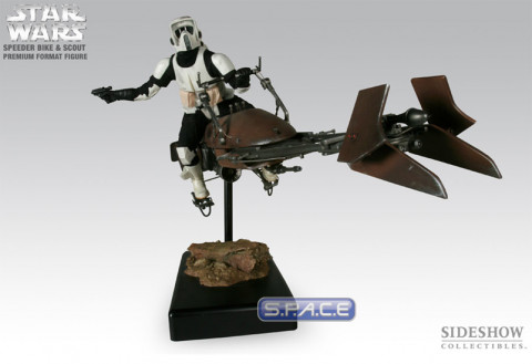 1/4 Scale Scout Trooper with Speeder Bike (Star Wars)