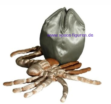 Mini Facehugger in Egg Plush Replica (Alien)