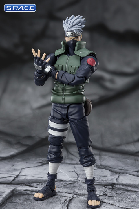 S.H.Figuarts Kakashi Hatake The famed Sharingan Hero (Naruto Shippuden)