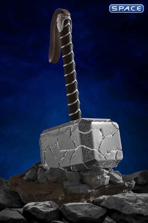 1:1 Mjolnir Life-Size Statue (Thor: Love and Thunder)