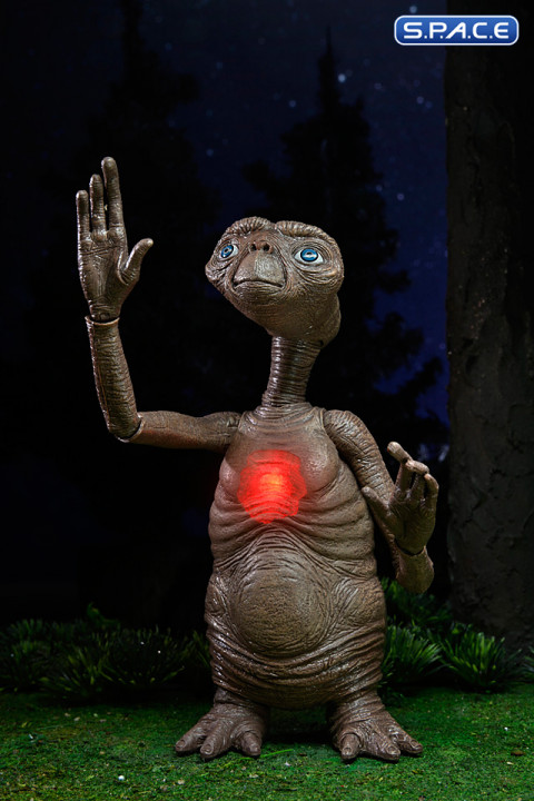 Ultimate Deluxe E.T. with LED Chest 40th Anniversary (E.T. - The Extra-Terrestrial)