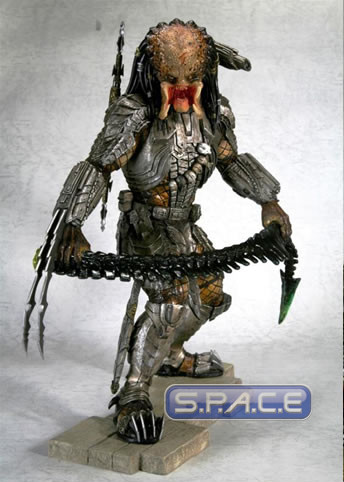 1/6 Scale Scar Predator ARTFX PVC Statue (Alien vs. Predator)