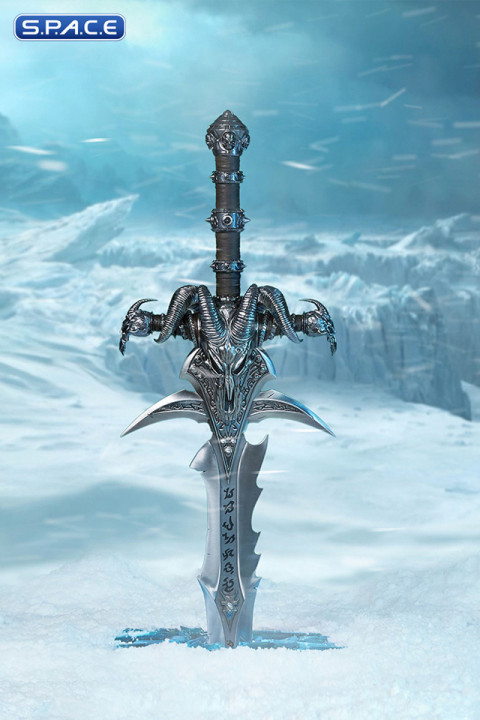 1:1 Frostmourne Sword Life-Size Replica (World of Warcraft)