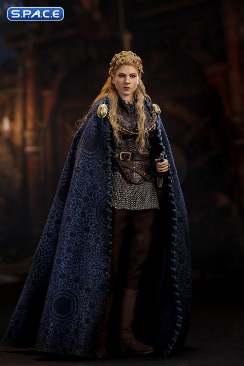 1/6 Scale female Viking shieldmaiden