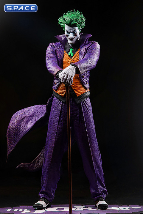 The Joker Statue by Guillem March (DC Comics)