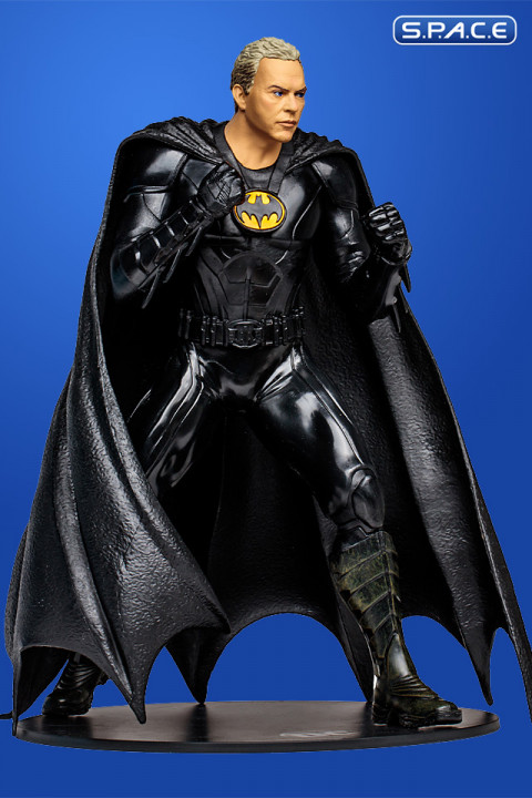 Unmasked Batman Multiverse PVC Statue - Gold Label Collection (The Flash)