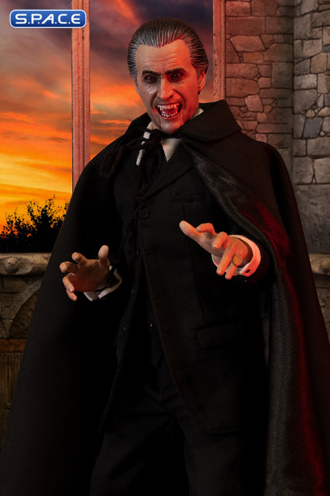 1/6 Scale Christopher Lee as Dracula - Deluxe Version (Horror of Dracula)