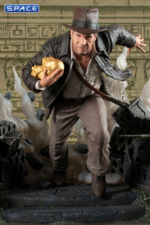 Indiana Jones Escape with Idol Deluxe Gallery PVC Diorama (Indiana Jones - Raiders of the Lost Ark)