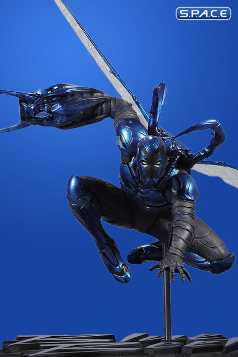 Blue Beetle Statue (Blue Beetle)