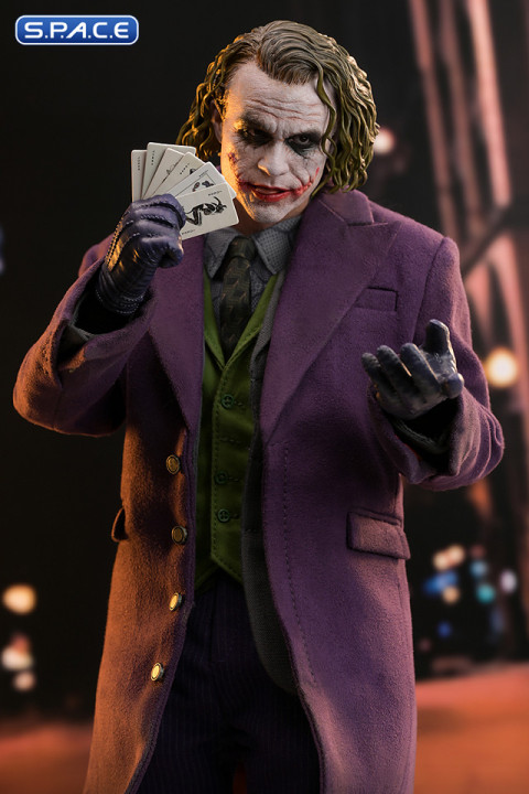 1/6 Scale The Joker DX32 (Batman - The Dark Knight)