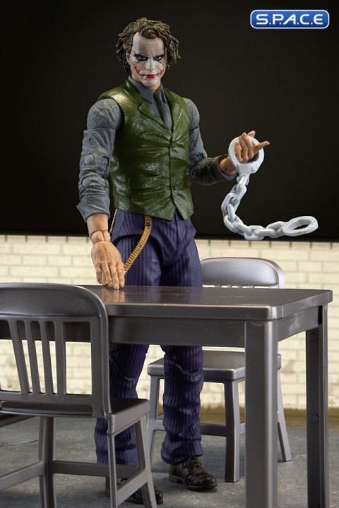 The Joker - Interrogation Room Gold Label Collection (DC Multiverse)