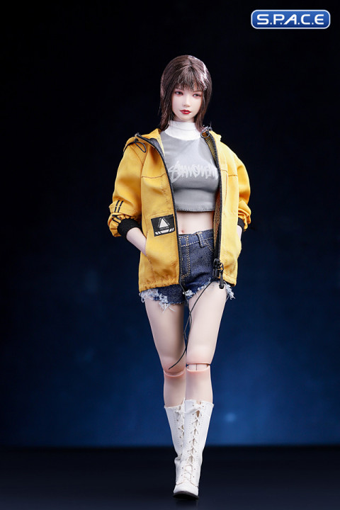 1/6 Scale female Fashion Jacket & Denim Shorts Set (yellow)