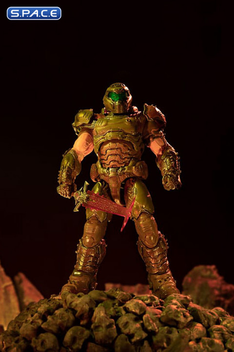 1/6 Scale Doom Slayer (Doom)