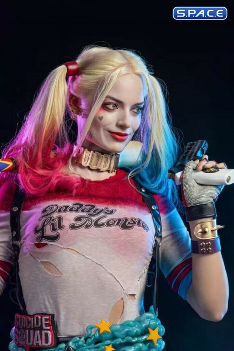 1:1 Harley Quinn Life-Size Bust (Suicide Squad)