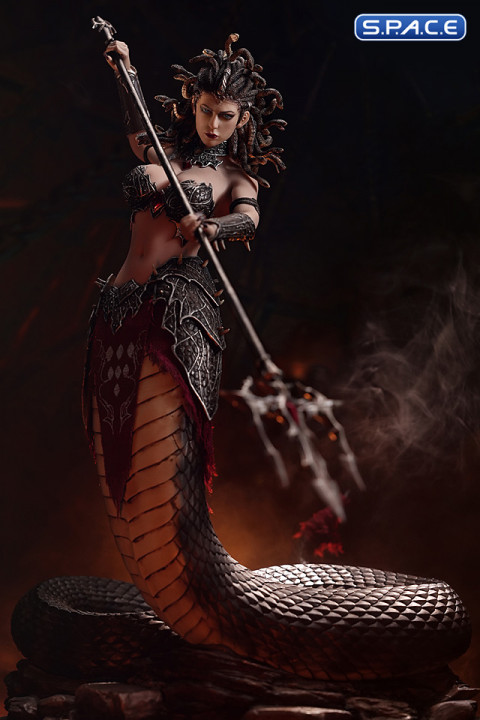 1/6 Scale Silver Medusa