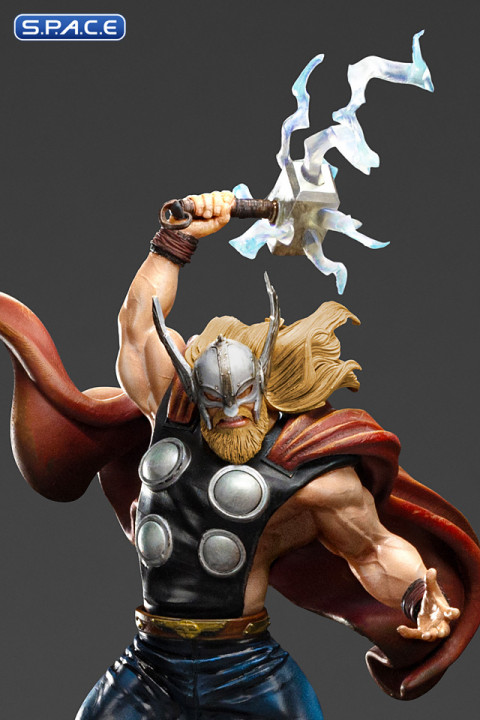 1/10 Scale Thor Deluxe Art Scale Statue (Marvel)