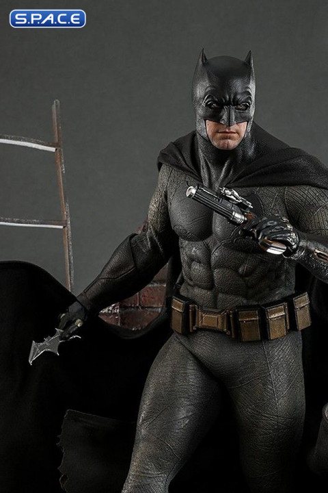 1/6 Scale Batman 2.0 Deluxe Version Movie Masterpiece MMS732 (Batman v Superman: Dawn of Justice)