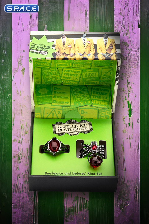 Beetlejuice and Dolores Ring Set (Beetlejuice Beetlejuice)
