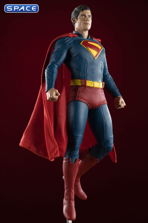 Superman Statue (Superman)