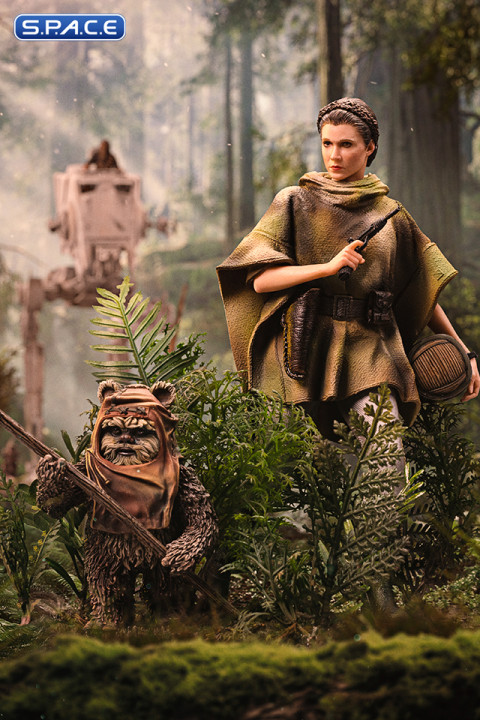 1/10 Scale Leia & Wicket Art Scale Statue (Star Wars)
