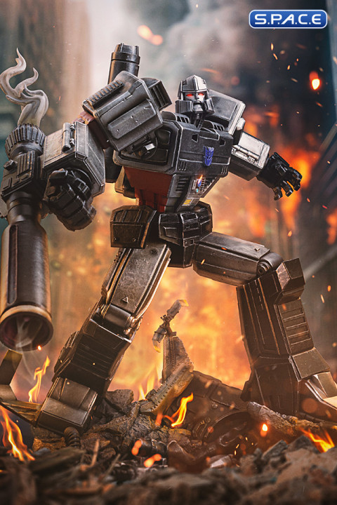 1/20 Scale Megatron Demi Art Scale Statue (Transformers)