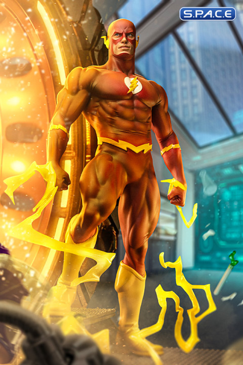 1/4 Scale The Flash Legacy Replica Statue (DC Comics)