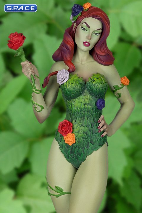 Poison Ivy by J. Scott Campbell Statue (Cover Girls of the DC Universe)