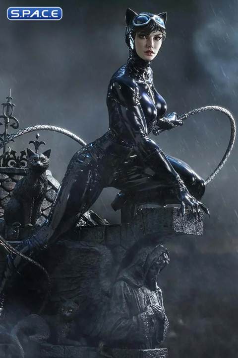 1/3 Scale Catwoman Deluxe Real Elite Masterline Statue - Bonus Version (Batman: Hush)
