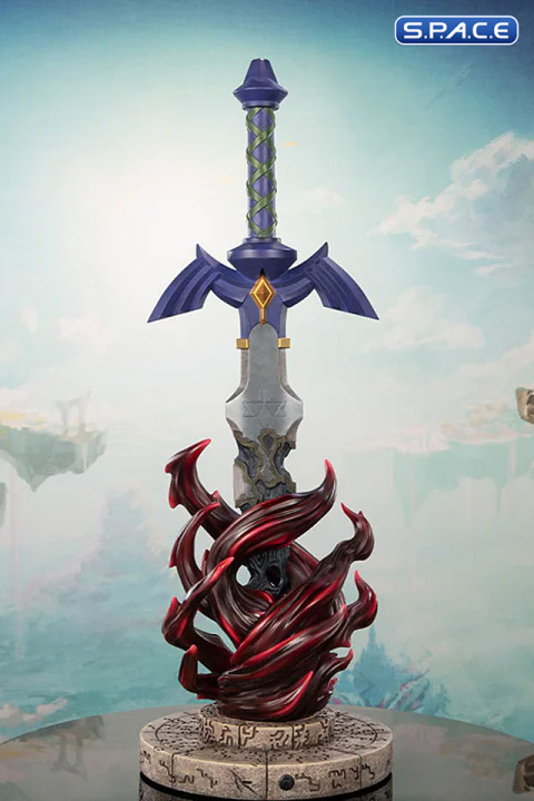 1:1 Decayed Master Sword Life-Size Statue (The Legend of Zelda: Tears of the Kingdom)