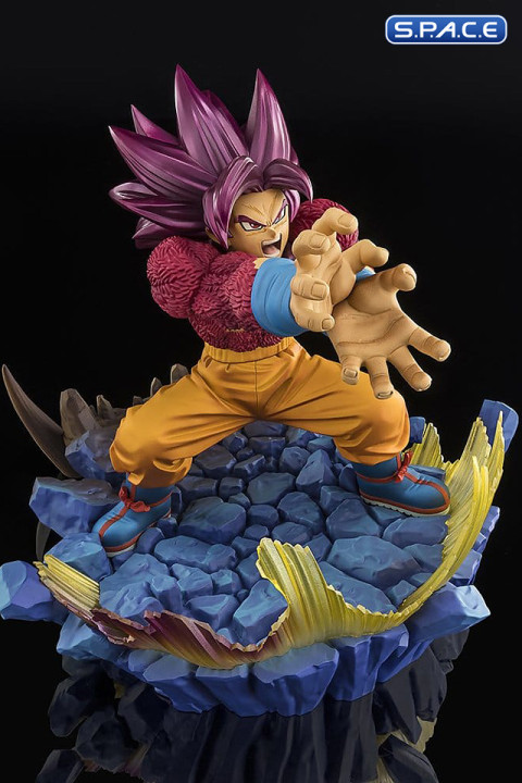 FiguartsZERO Super Saiyan 4 Son Goku PVC Statue (Dragon Ball DAIMA)