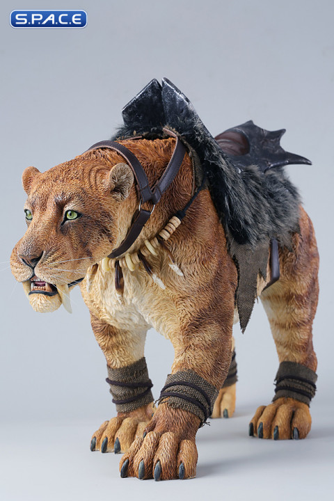 Saber-Toothed Tiger Statue