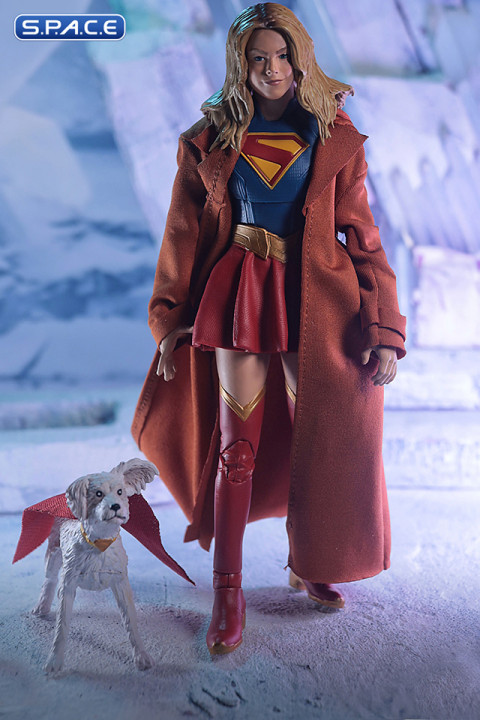 Supergirl & Krypto from Supergirl Gold Label Collection (DC Multiverse)