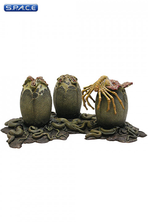 Alien Birth Statue (3 Eggs & 1 Face Hugger)