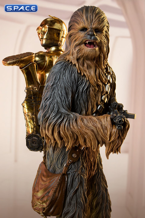 Chewbacca and C-3PO Premium Format Figure (Star Wars)
