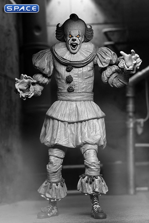 Ultimate Black & White Pennywise (It: Welcome to Derry)