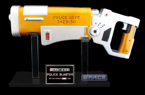 1:1 Police Blaster Replica (The Fifth Element)