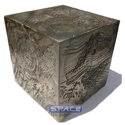 All Spark Cube 1/4 Scale Replica (Transformers)