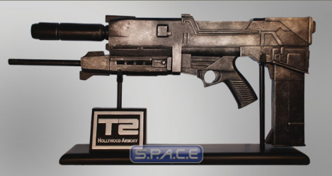 1:2 Scale Plasma Rifle Replica (Terminator 2: Judgment Day)