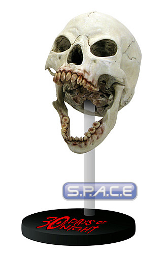 1:1 Female Vampire Skull Replica (30 Days of Night)