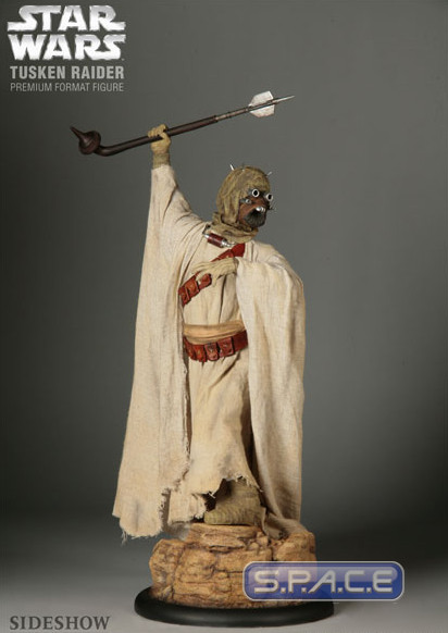 Tusken Raider Premium Format Figure (Star Wars)